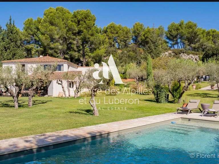 Maison Maussane-les-Alpilles - 6 chambres - 300m²