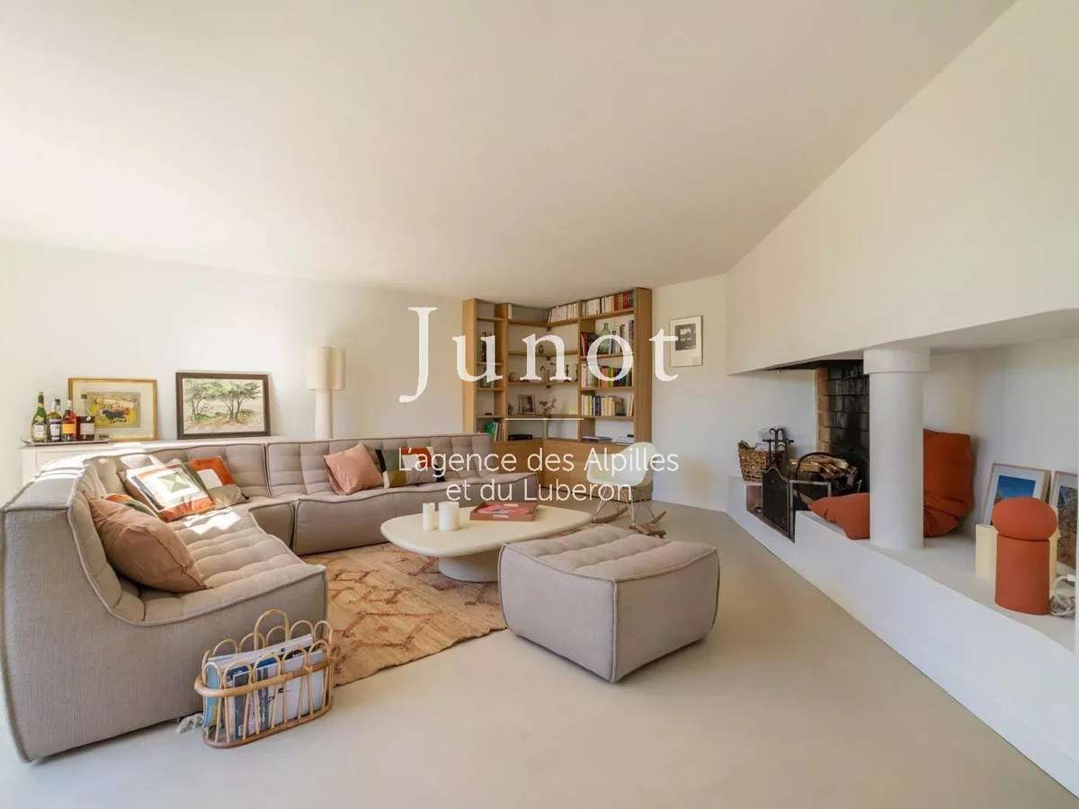 House Maussane-les-Alpilles