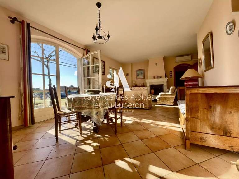 Maison Maussane-les-Alpilles - 4 chambres - 200m²