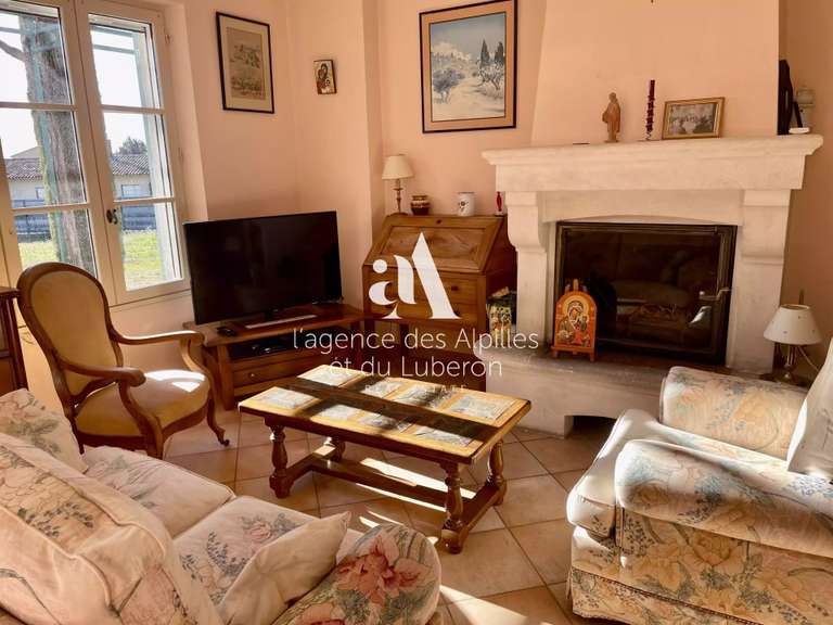 Maison Maussane-les-Alpilles - 4 chambres - 200m²