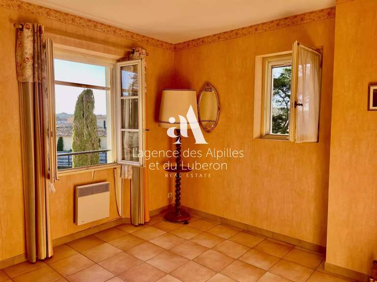 Maison Maussane-les-Alpilles - 4 chambres - 200m²