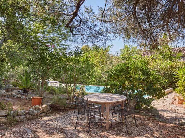 Maison Maussane-les-Alpilles - 4 chambres - 200m²