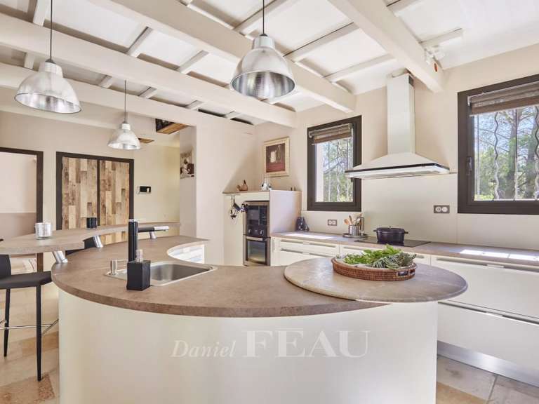 Maison Maussane-les-Alpilles - 4 chambres - 200m²