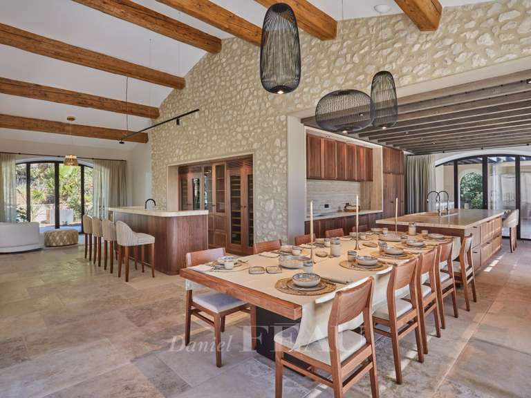 Maison Maussane-les-Alpilles - 6 chambres - 547m²