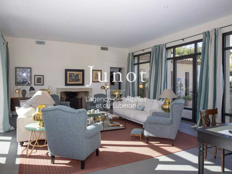 House Maussane-les-Alpilles - 4 bedrooms - 280m²