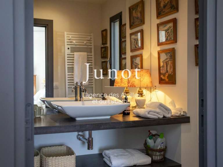 House Maussane-les-Alpilles - 4 bedrooms - 280m²