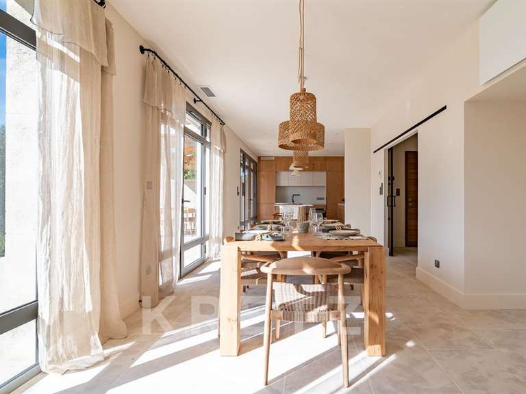 Maison Maussane-les-Alpilles - 4 chambres - 187m²