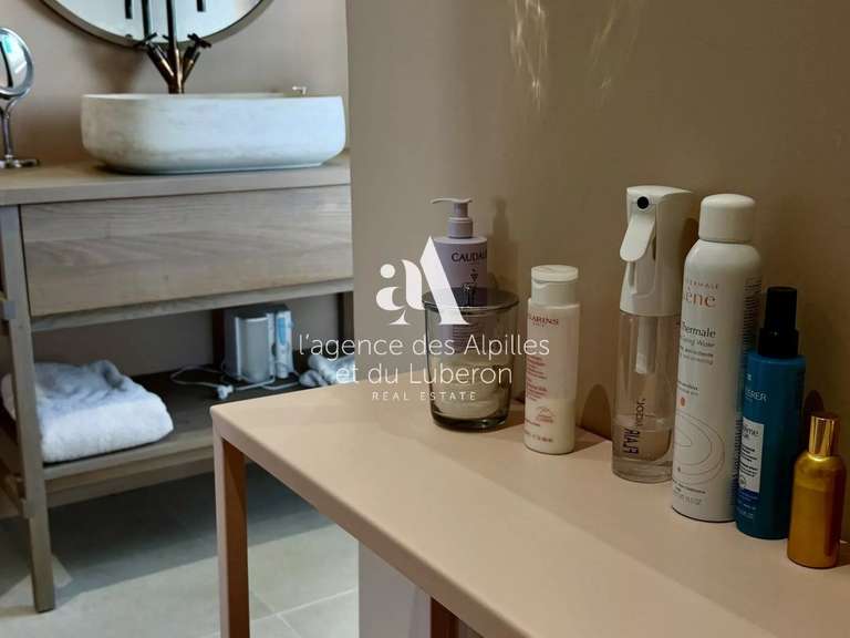 House Maussane-les-Alpilles - 2 bedrooms - 110m²