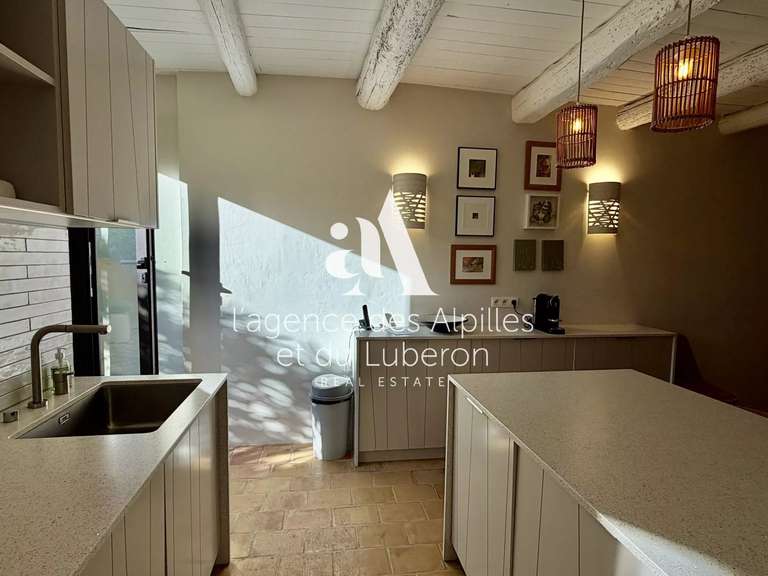 House Maussane-les-Alpilles - 2 bedrooms - 110m²