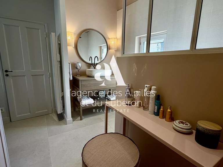 House Maussane-les-Alpilles - 2 bedrooms - 110m²