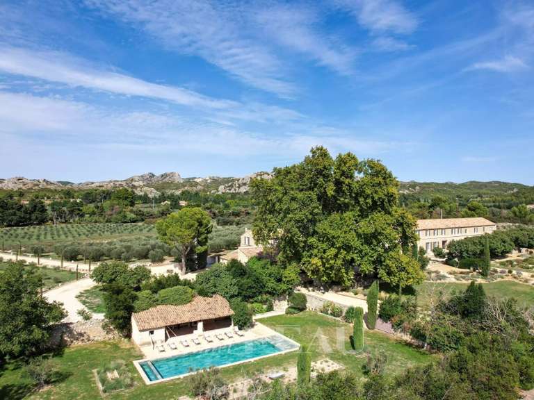 Maison Maussane-les-Alpilles - 8 chambres - 1400m²