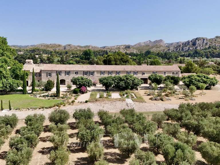 Maison Maussane-les-Alpilles - 8 chambres - 1400m²