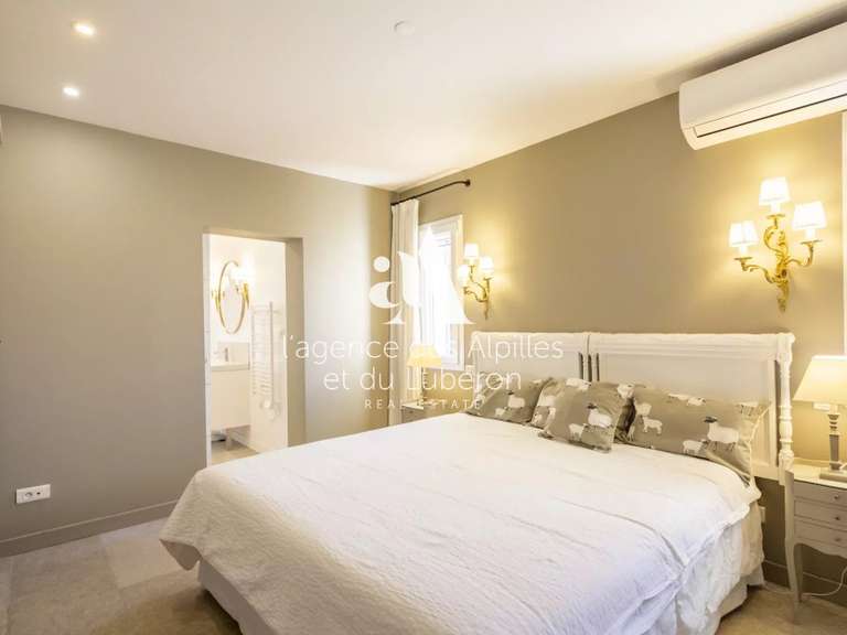 Maison Maussane-les-Alpilles - 4 chambres - 135m²