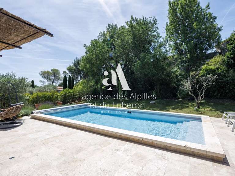 House Maussane-les-Alpilles - 4 bedrooms - 135m²