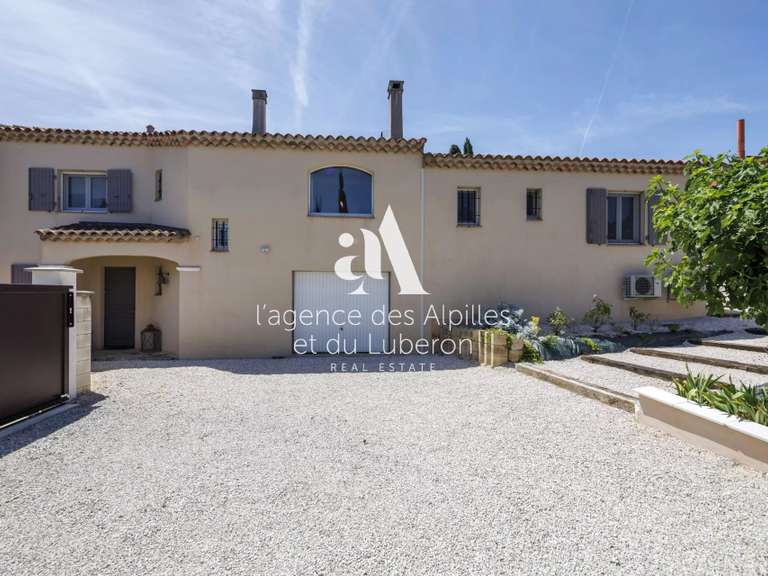 House Maussane-les-Alpilles - 4 bedrooms - 135m²