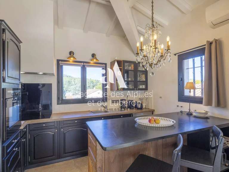 Maison Maussane-les-Alpilles - 4 chambres - 135m²