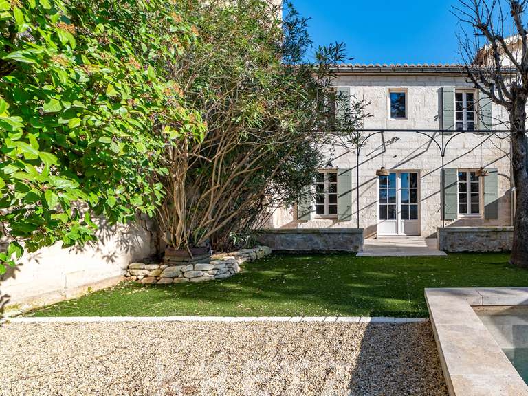 Maison Maussane-les-Alpilles - 9 chambres - 392m²
