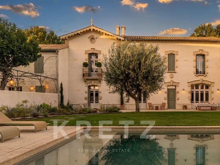 Maison Maussane-les-Alpilles - 9 chambres - 392m²