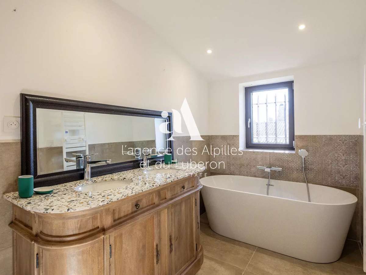 House Maussane-les-Alpilles