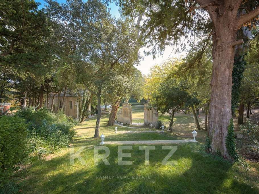 House Maussane-les-Alpilles