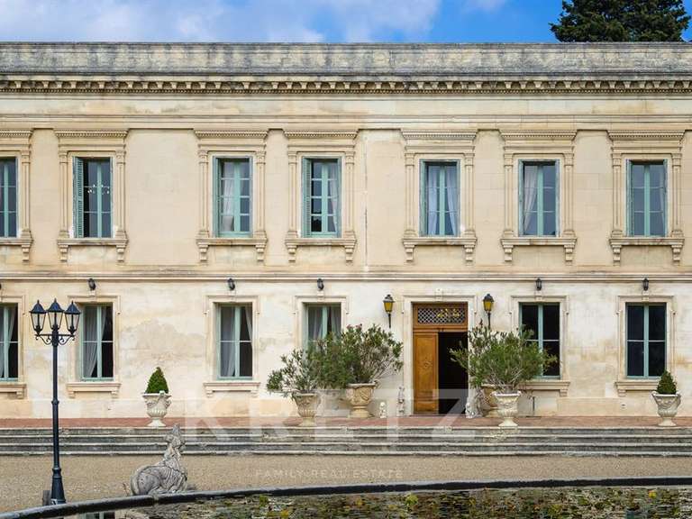 Maison Maussane-les-Alpilles - 1400m²