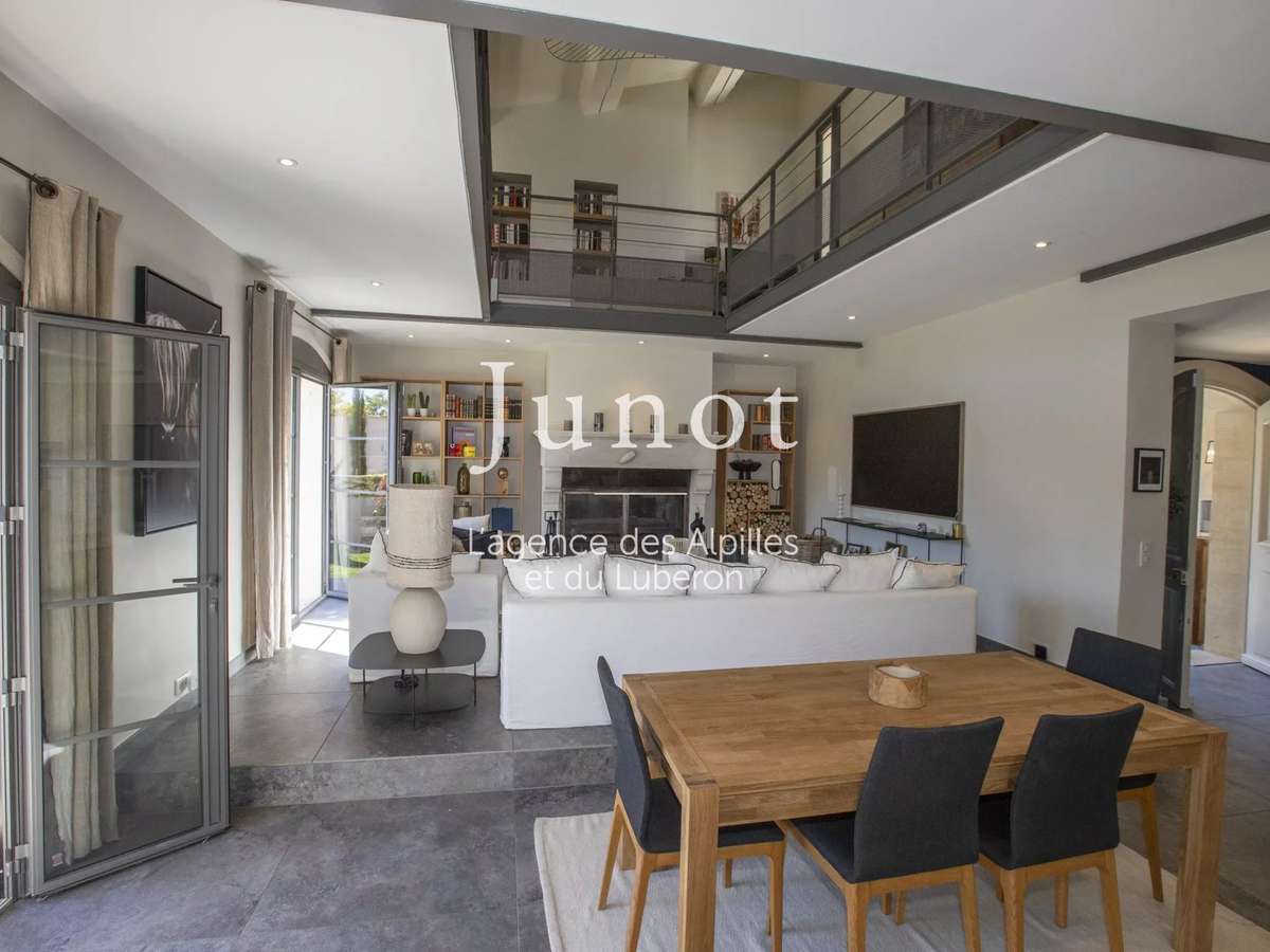 House Maussane-les-Alpilles