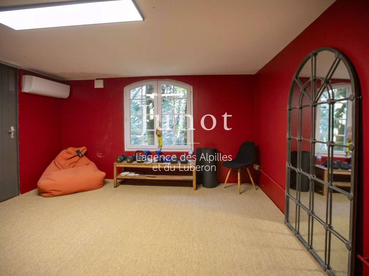 House Maussane-les-Alpilles