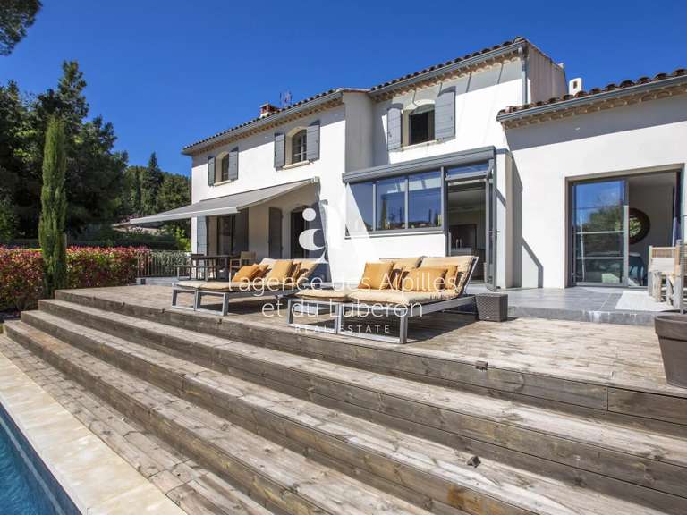 Maison Maussane-les-Alpilles - 3 chambres - 215m²