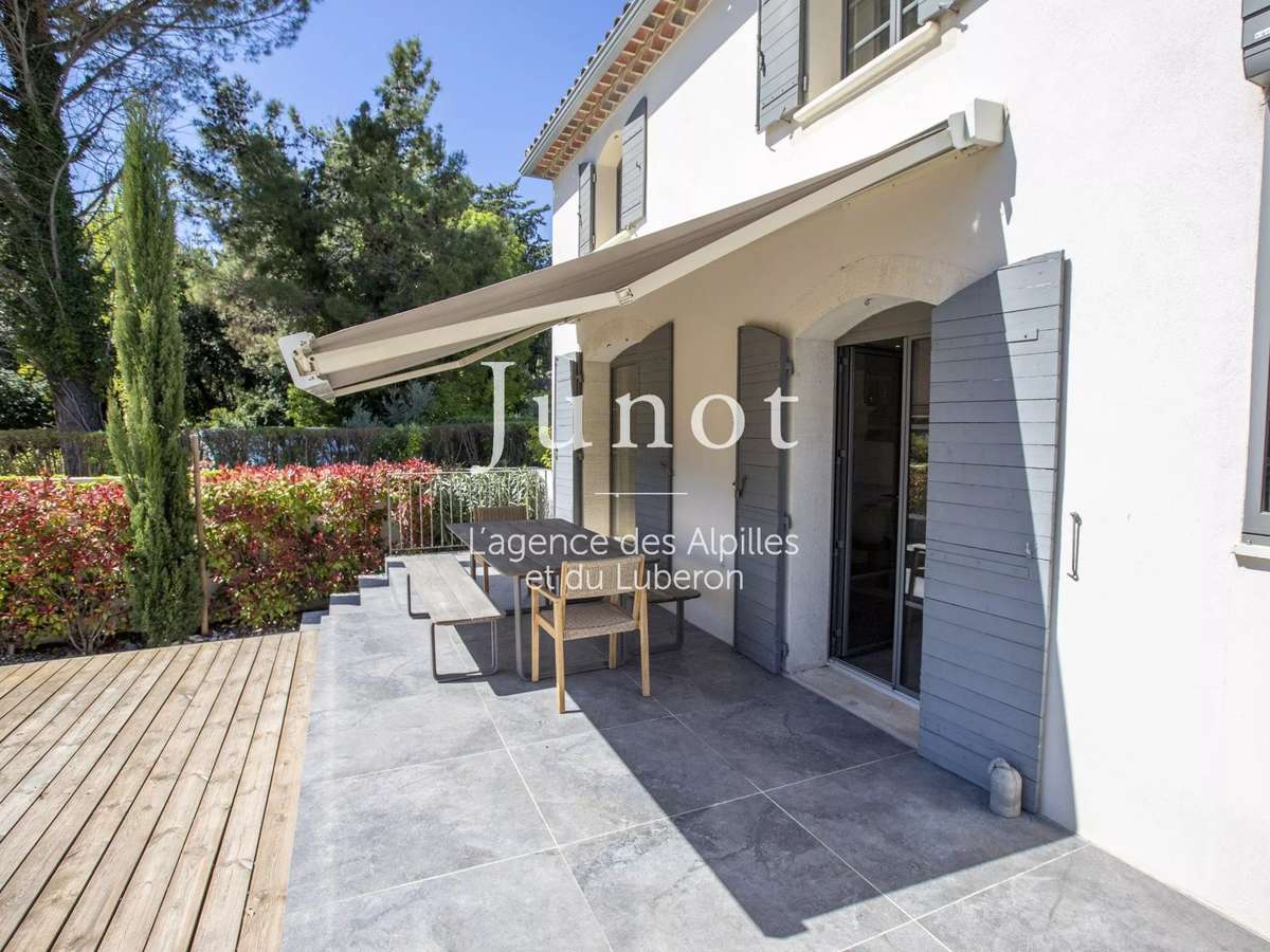 House Maussane-les-Alpilles