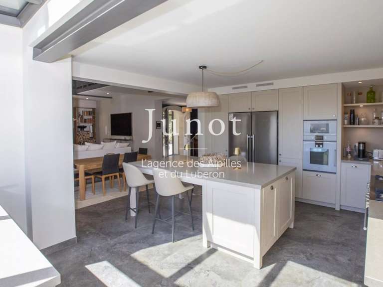 Maison Maussane-les-Alpilles - 4 chambres - 215m²