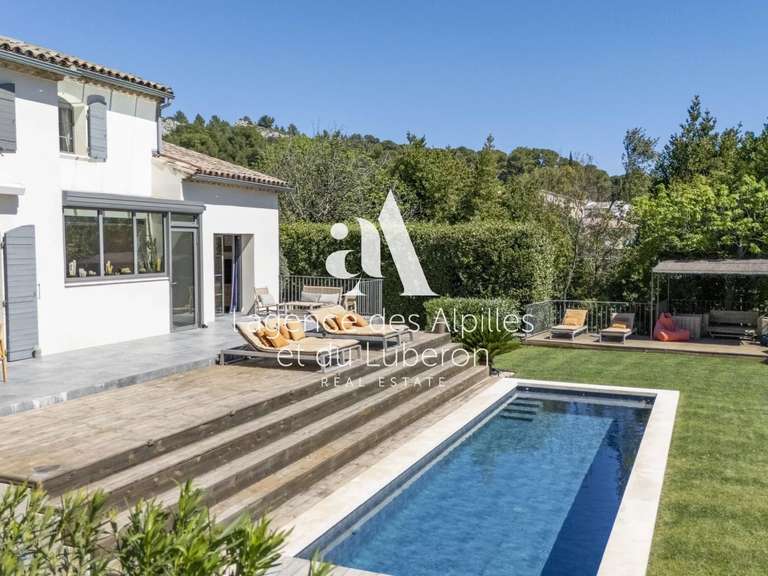 Maison Maussane-les-Alpilles - 3 chambres - 215m²