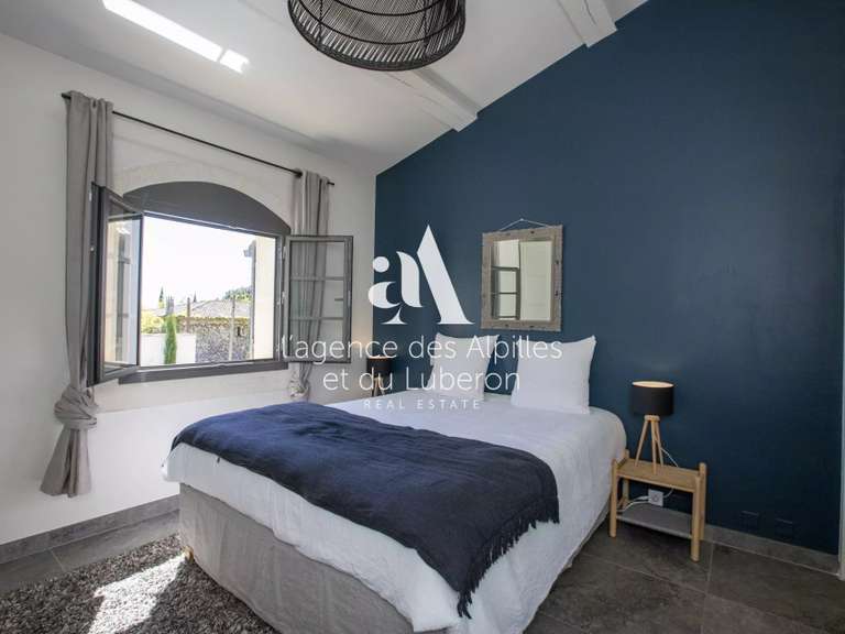 Maison Maussane-les-Alpilles - 3 chambres - 215m²