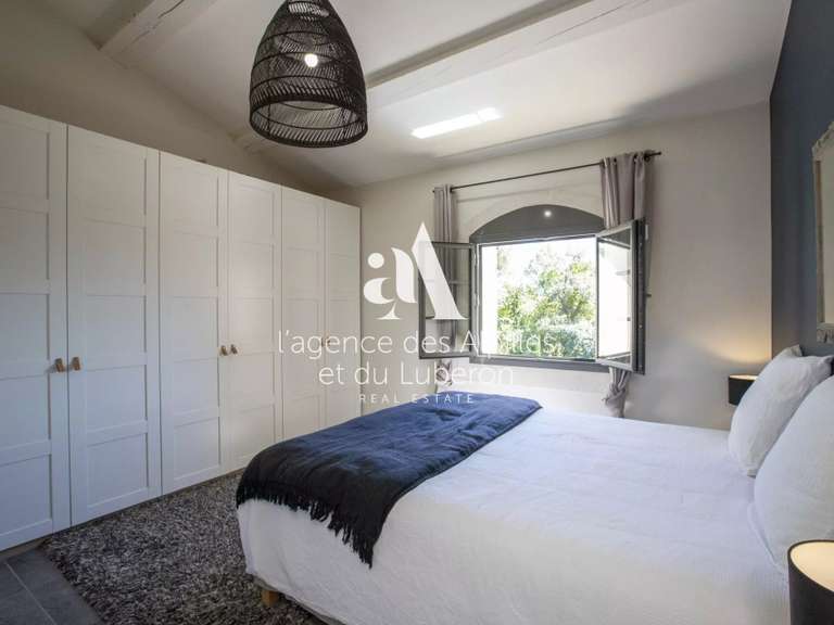 Maison Maussane-les-Alpilles - 3 chambres - 215m²