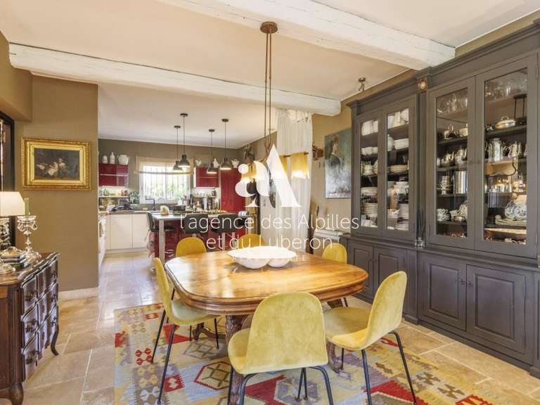 Maison Maussane-les-Alpilles - 4 chambres - 200m²