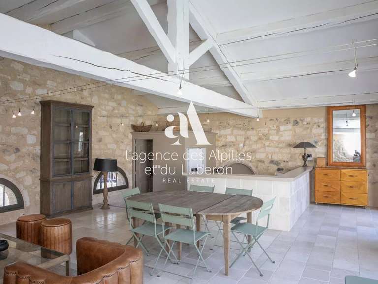 Maison Maussane-les-Alpilles - 3 chambres - 210m²
