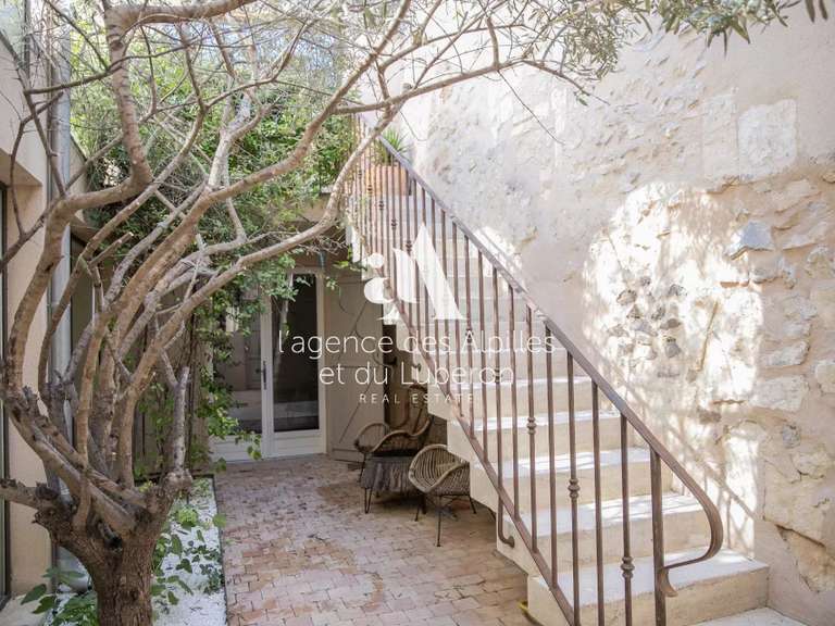 Maison Maussane-les-Alpilles - 3 chambres - 210m²