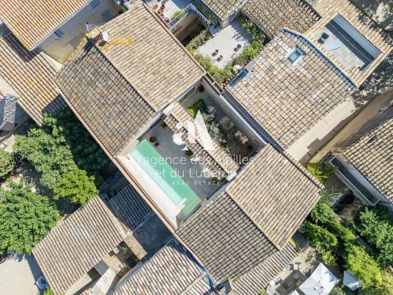 Maison Maussane-les-Alpilles - 3 chambres - 210m²