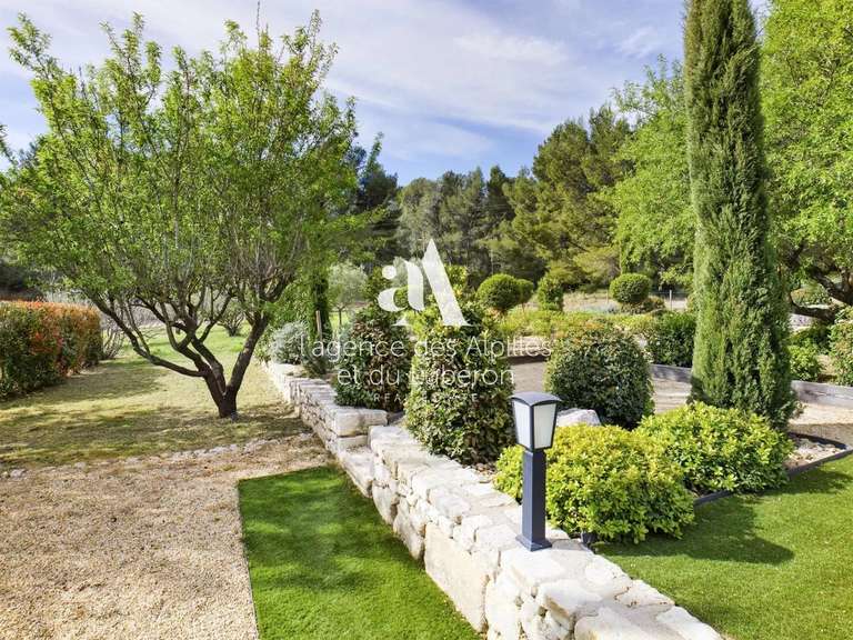 Maison Maussane-les-Alpilles - 3 chambres - 142m²