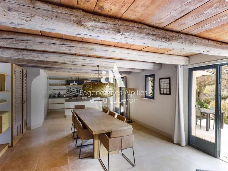 Maison Maussane-les-Alpilles - 3 chambres - 142m²