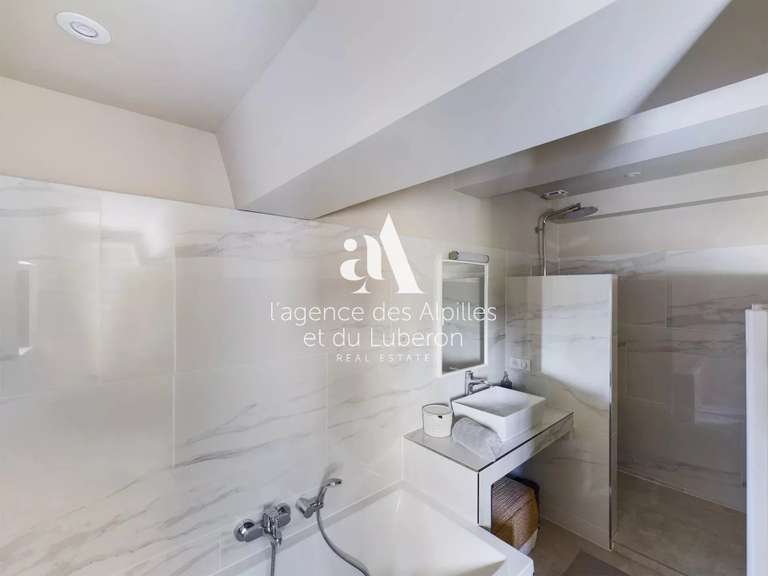 Maison Maussane-les-Alpilles - 3 chambres - 142m²