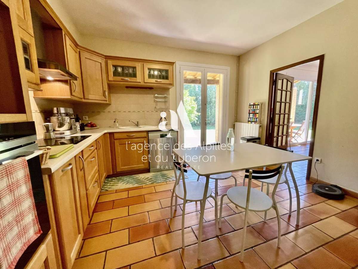 House Maussane-les-Alpilles