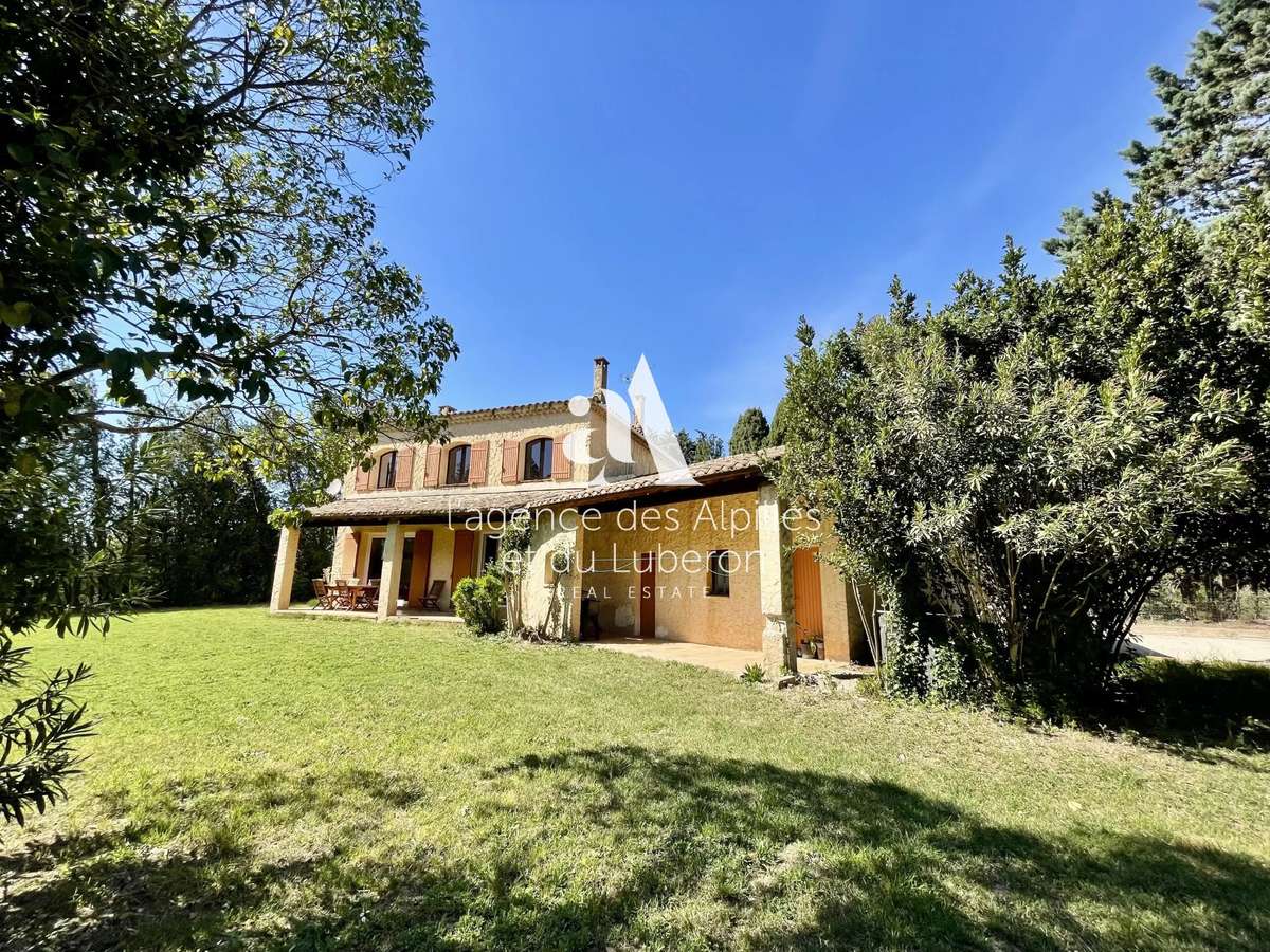 House Maussane-les-Alpilles