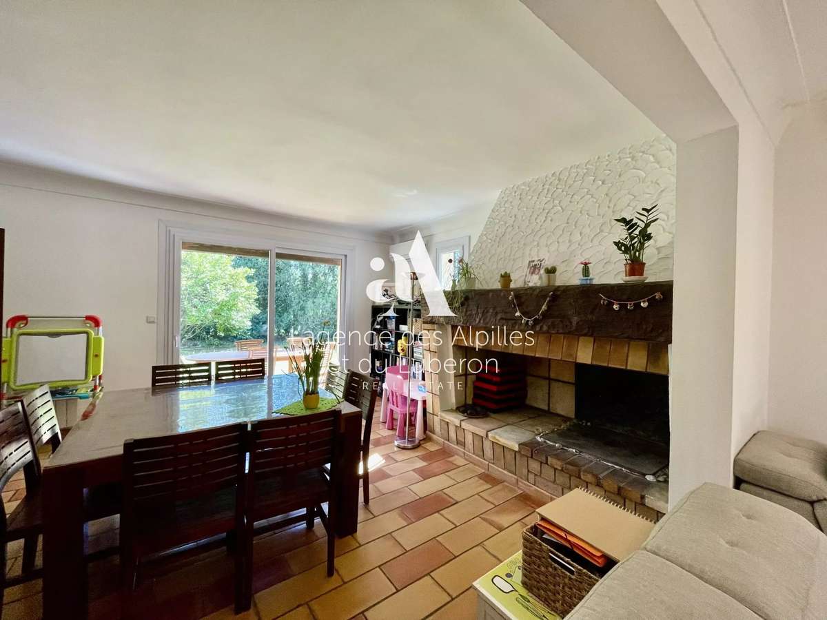 House Maussane-les-Alpilles