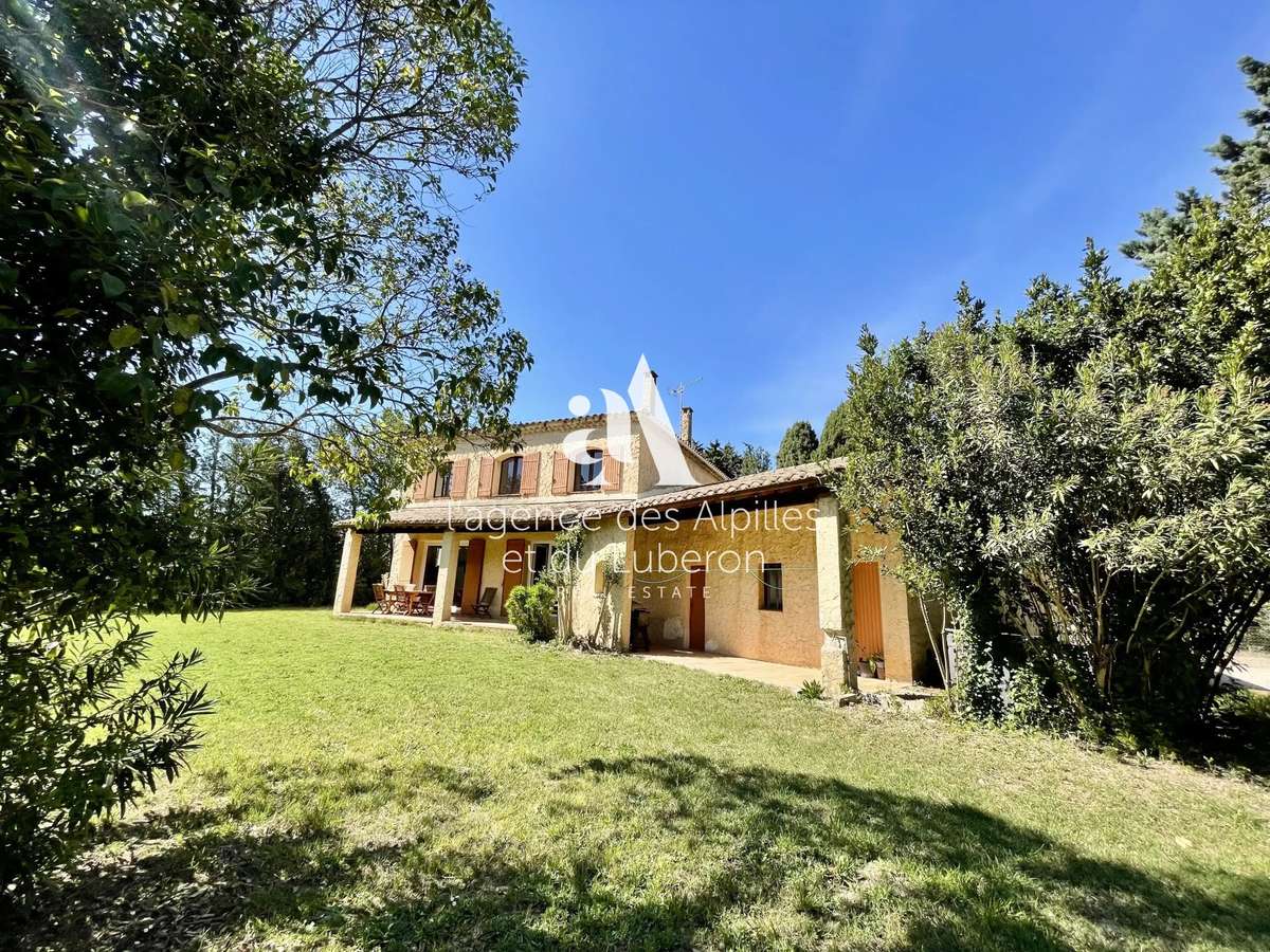 House Maussane-les-Alpilles