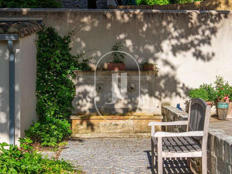 Maison Maussane-les-Alpilles - 2 chambres - 150m²