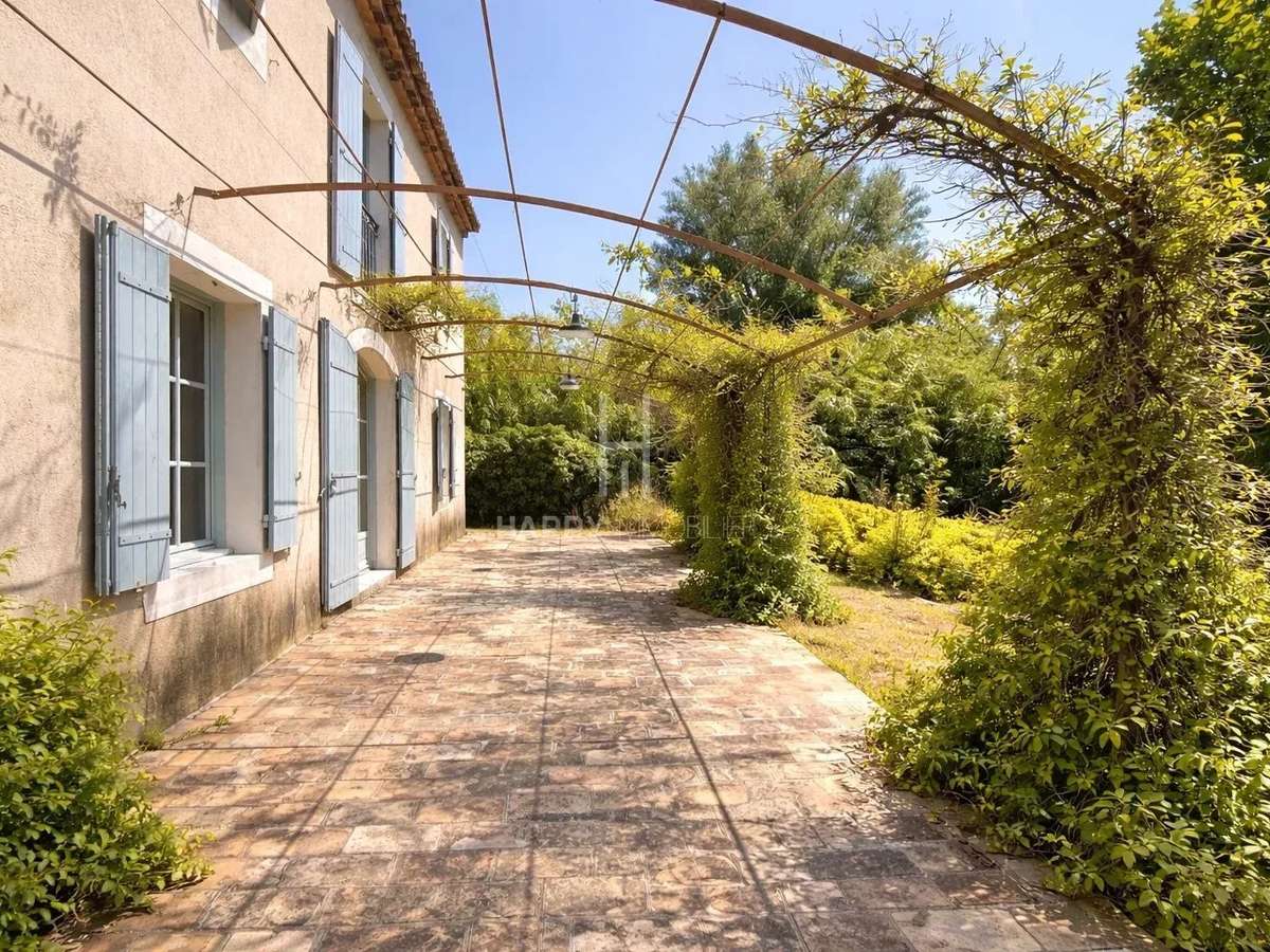 House Maussane-les-Alpilles