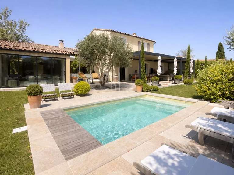 Maison Maussane-les-Alpilles - 230m²