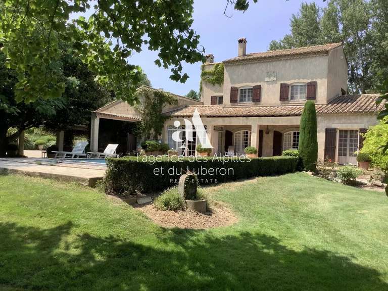 Maison Maussane-les-Alpilles - 5 chambres - 210m²