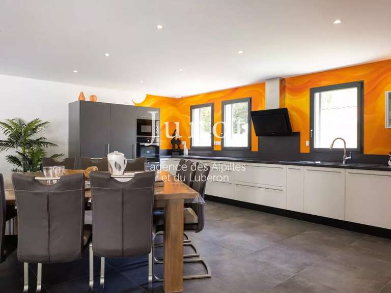 Maison Maussane-les-Alpilles - 4 chambres - 158m²