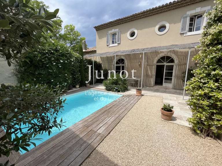 House Maussane-les-Alpilles - 2 bedrooms - 100m²
